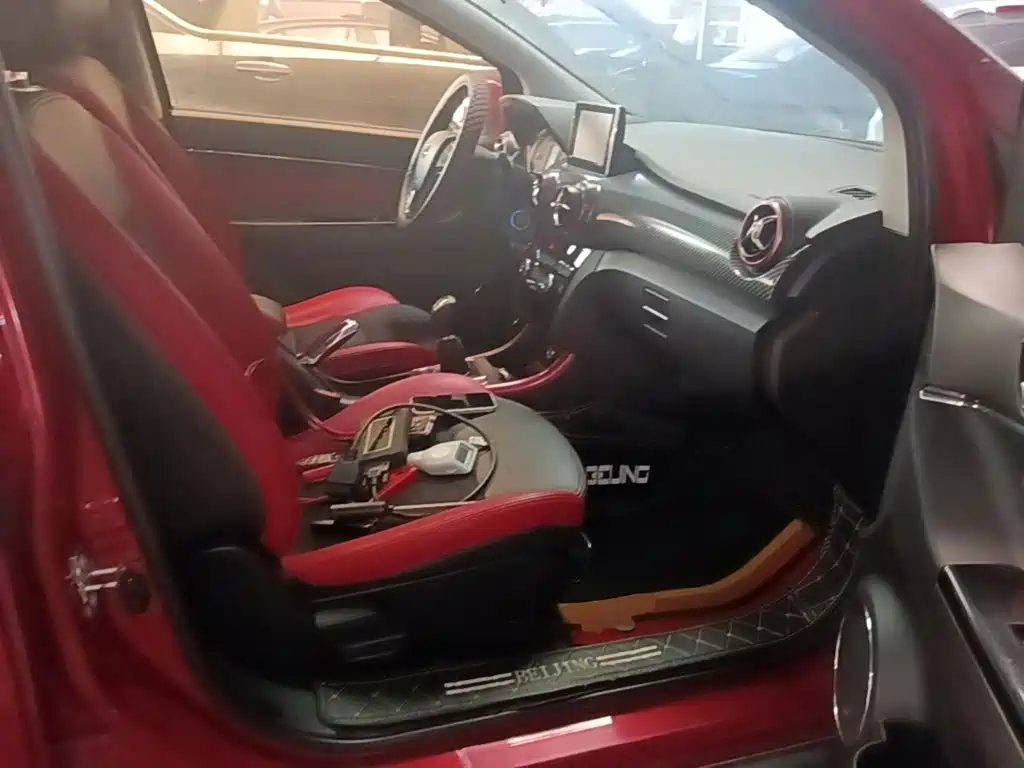 BAIC Senova X25 — миниатюра 25