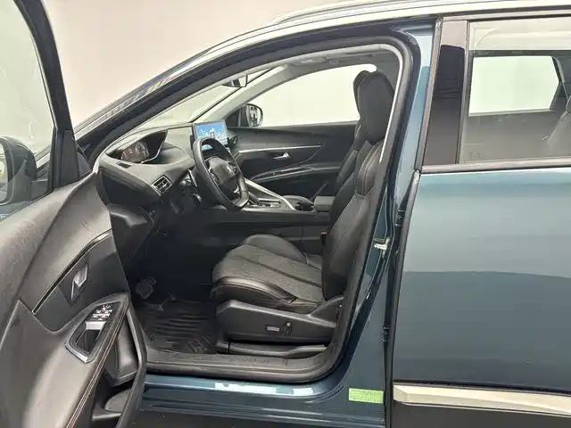 Peugeot 5008 — миниатюра 7