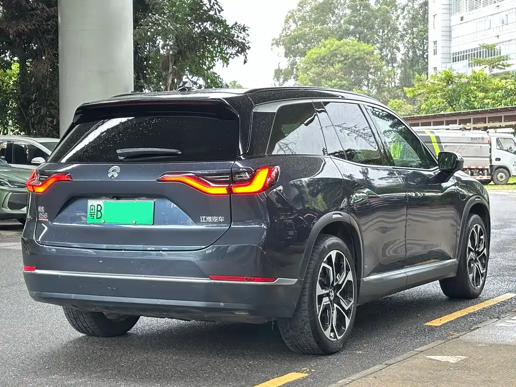 NIO ES8 — миниатюра 6