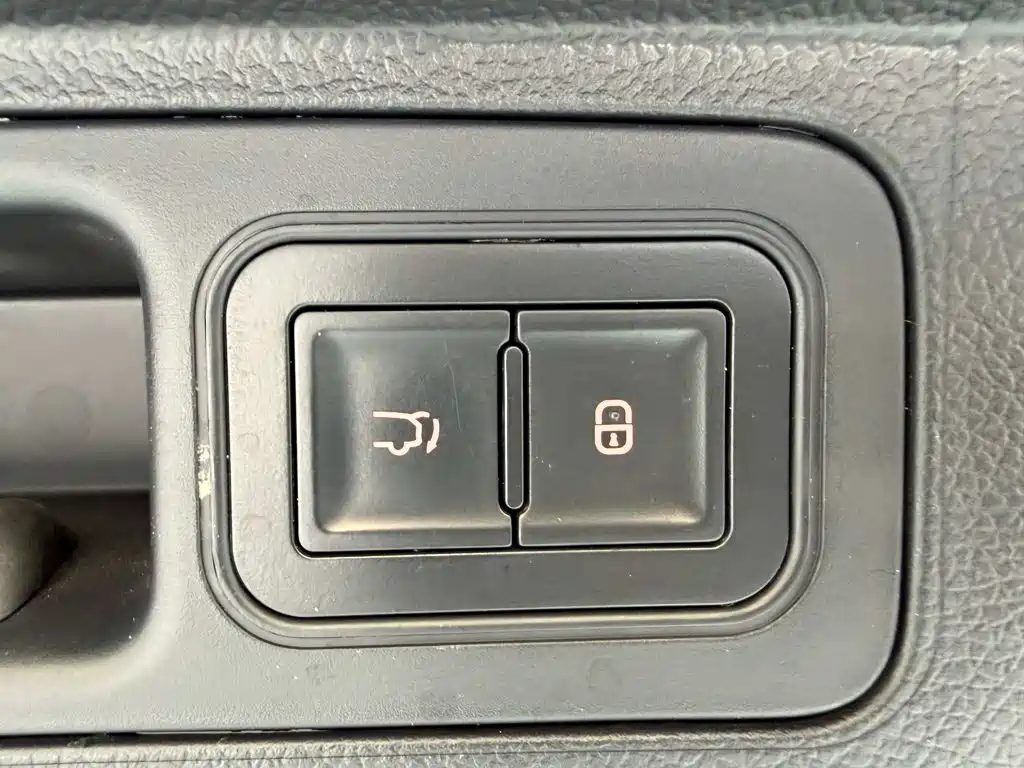BYD PLUS New Energy — миниатюра 20