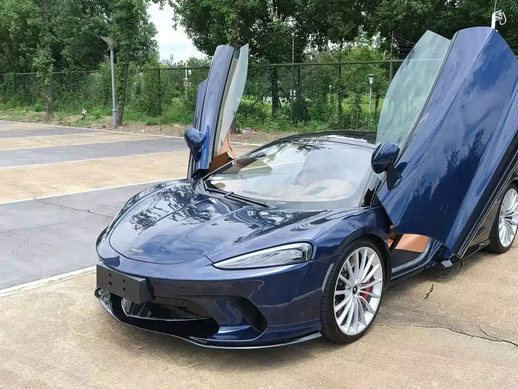 McLaren GT — миниатюра 6