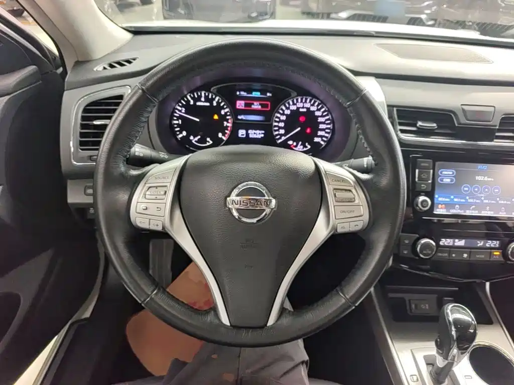 Nissan Teana — миниатюра 11