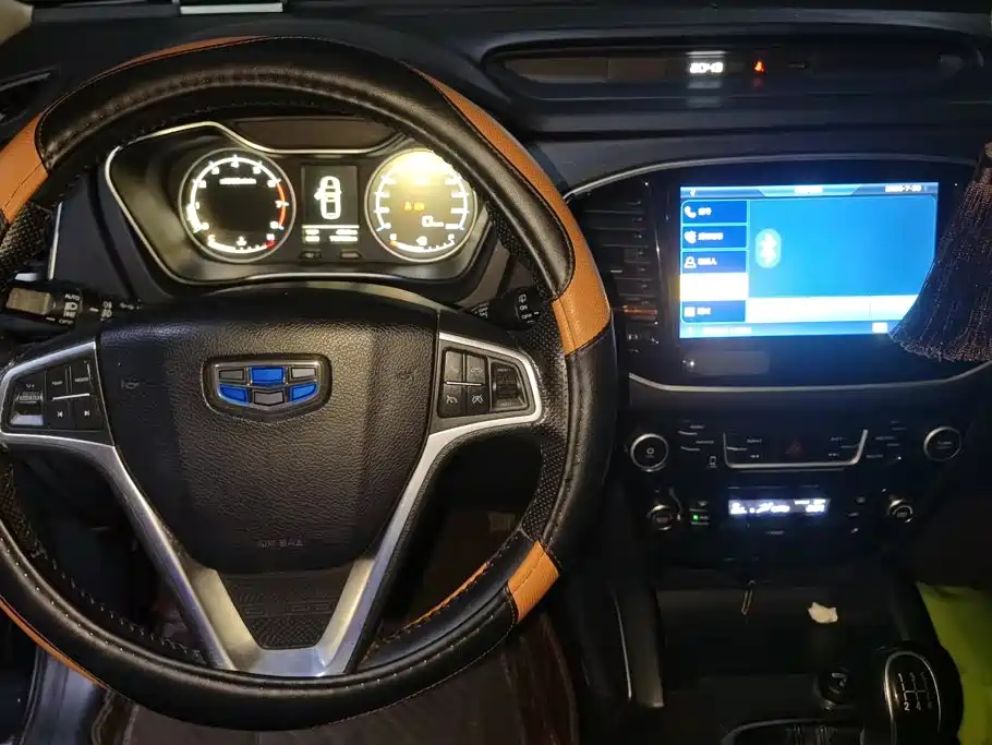 Geely Vision X6 — миниатюра 12
