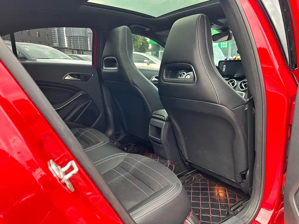 Mercedes-Benz A-Class (Import) — миниатюра 16