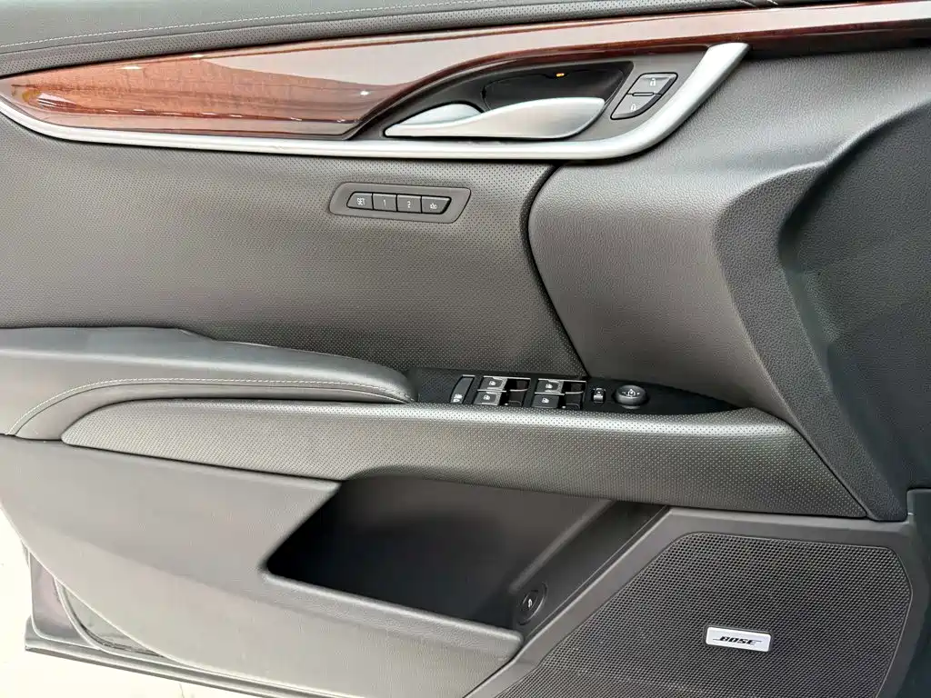 Cadillac XTS — миниатюра 16