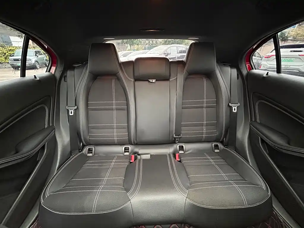 Mercedes-Benz A-Class (Import) — миниатюра 22