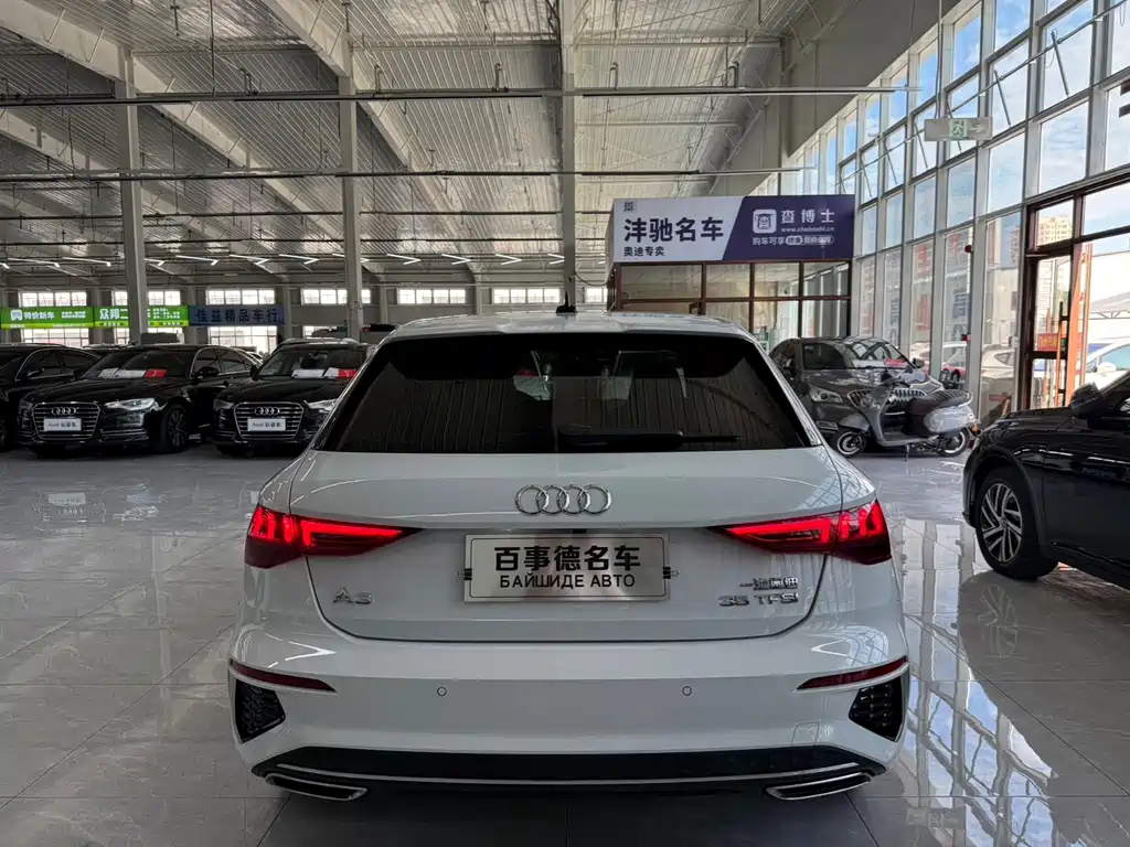 Audi A3 2023 Sportback 35 TFSI Fashion Sport