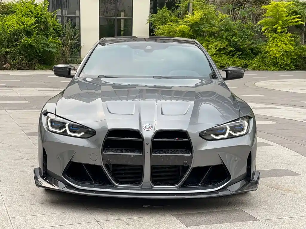 BMW M4 2022 M4