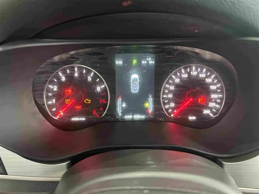 BYD MAX — миниатюра 30