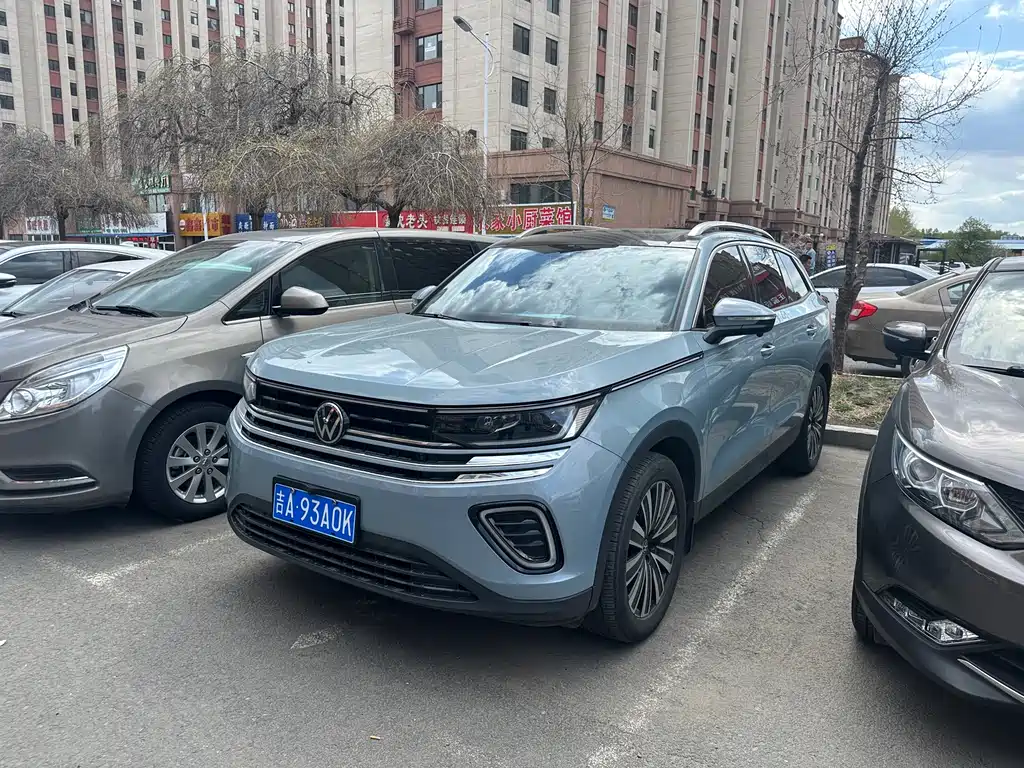 Volkswagen Tavendor 2023