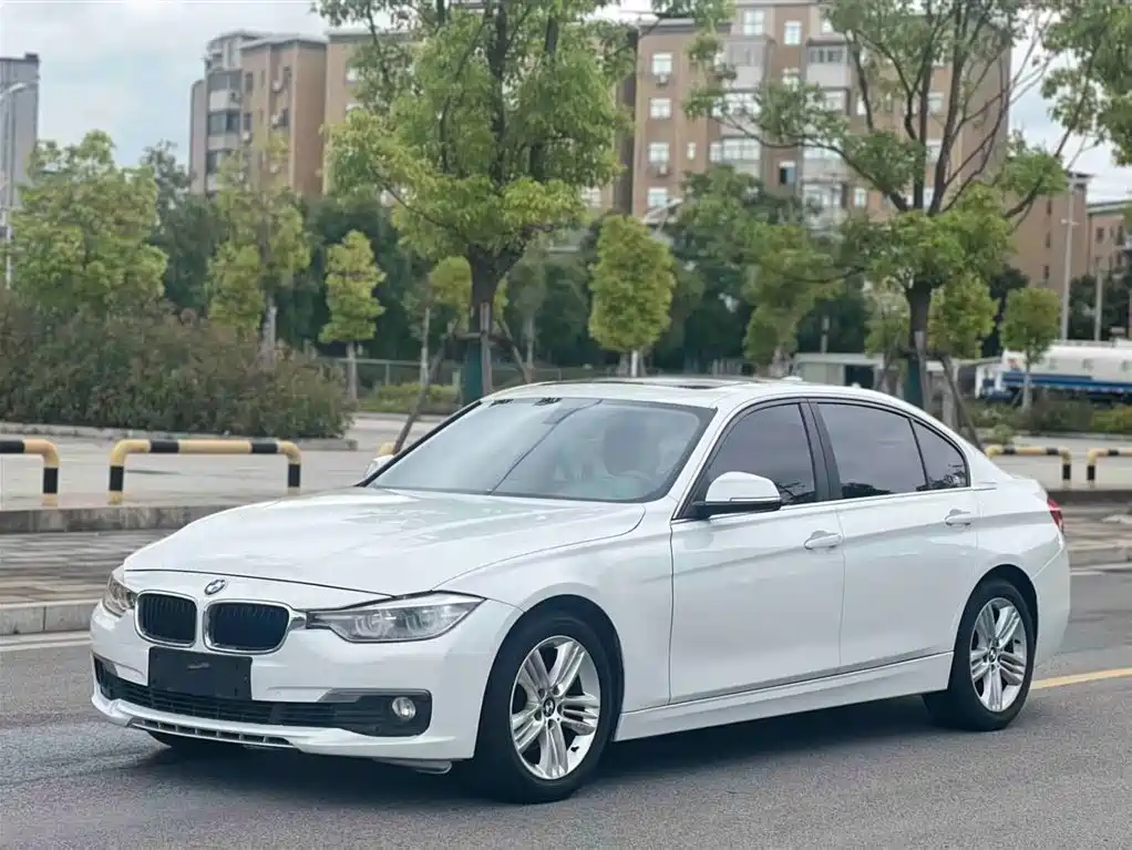 BMW 3 Series 2017