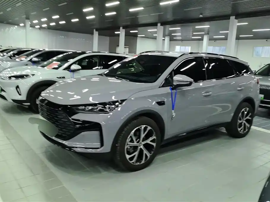 唐新能源 2025款 智驾版 DM-i 115KM 激光雷达旗舰型