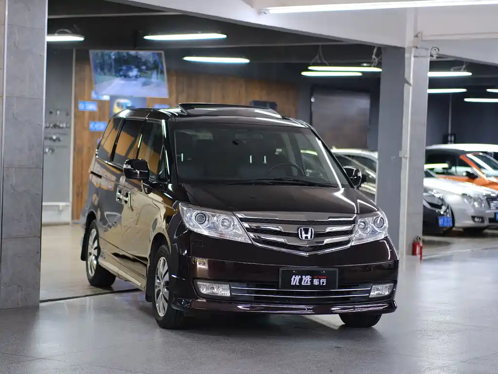 Honda Elysion — миниатюра 11