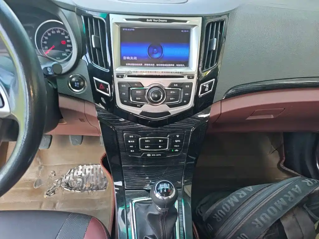 BYD Surui — миниатюра 13