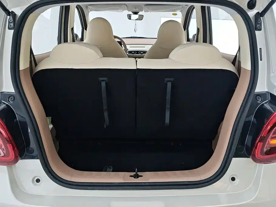 Wuling MINIEV — миниатюра 4