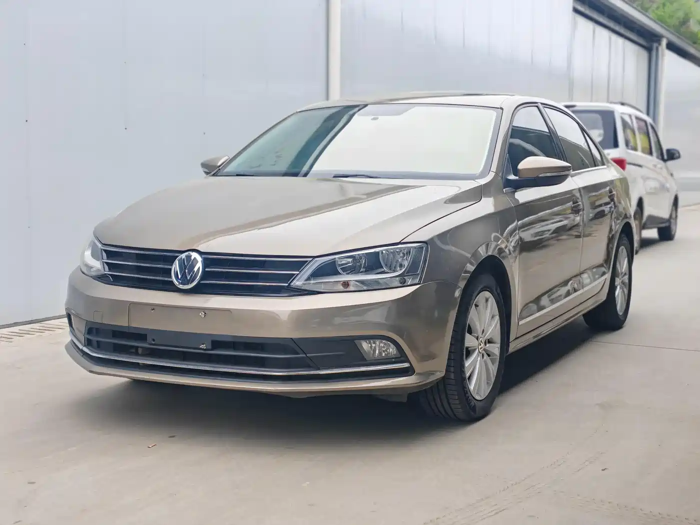 Volkswagen Sagitar