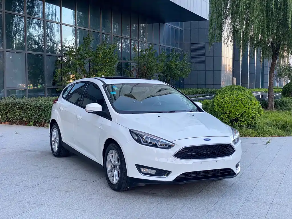 Ford Focus — миниатюра 3