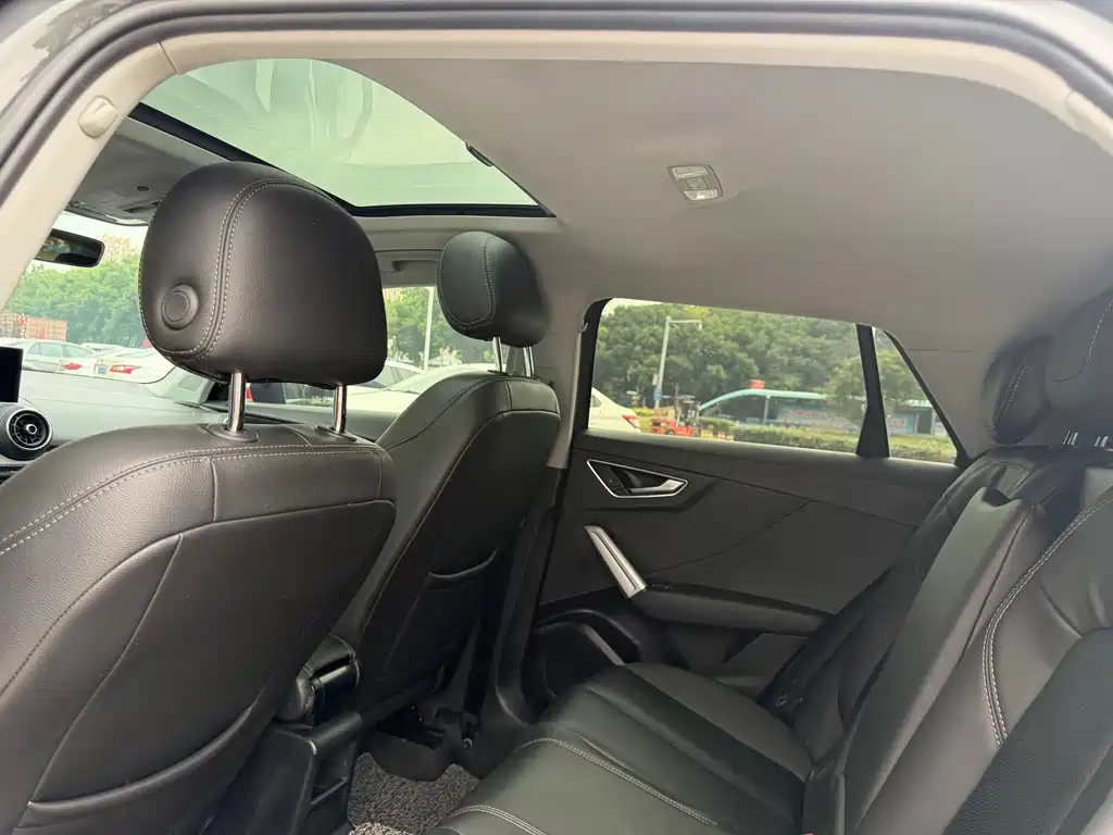 Audi Q2L — миниатюра 9