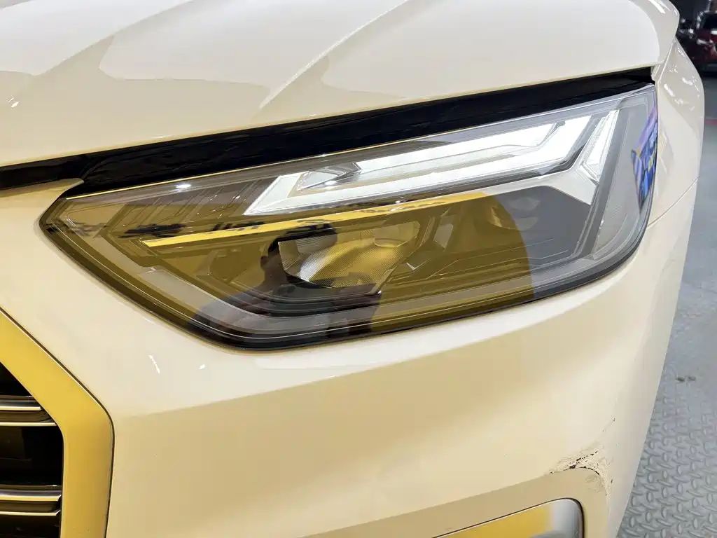 Audi Q5L — миниатюра 5