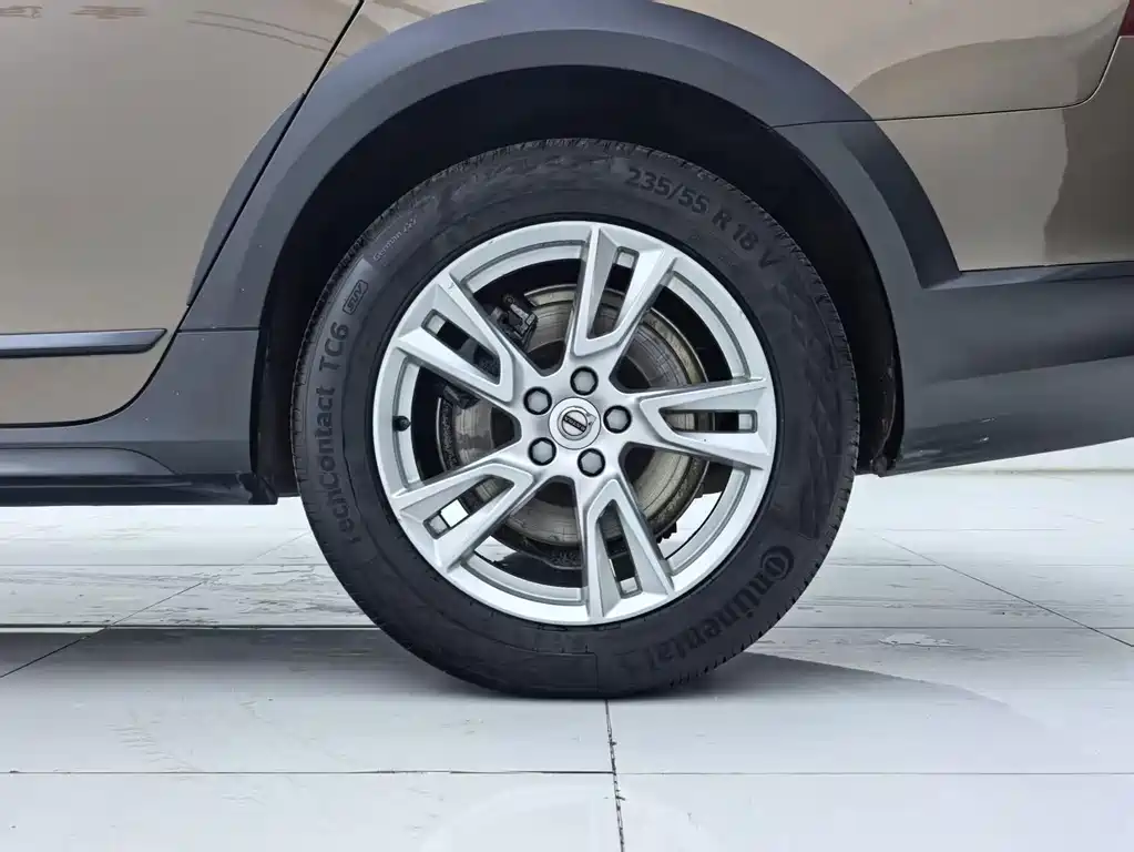 Volvo V90 — миниатюра 27