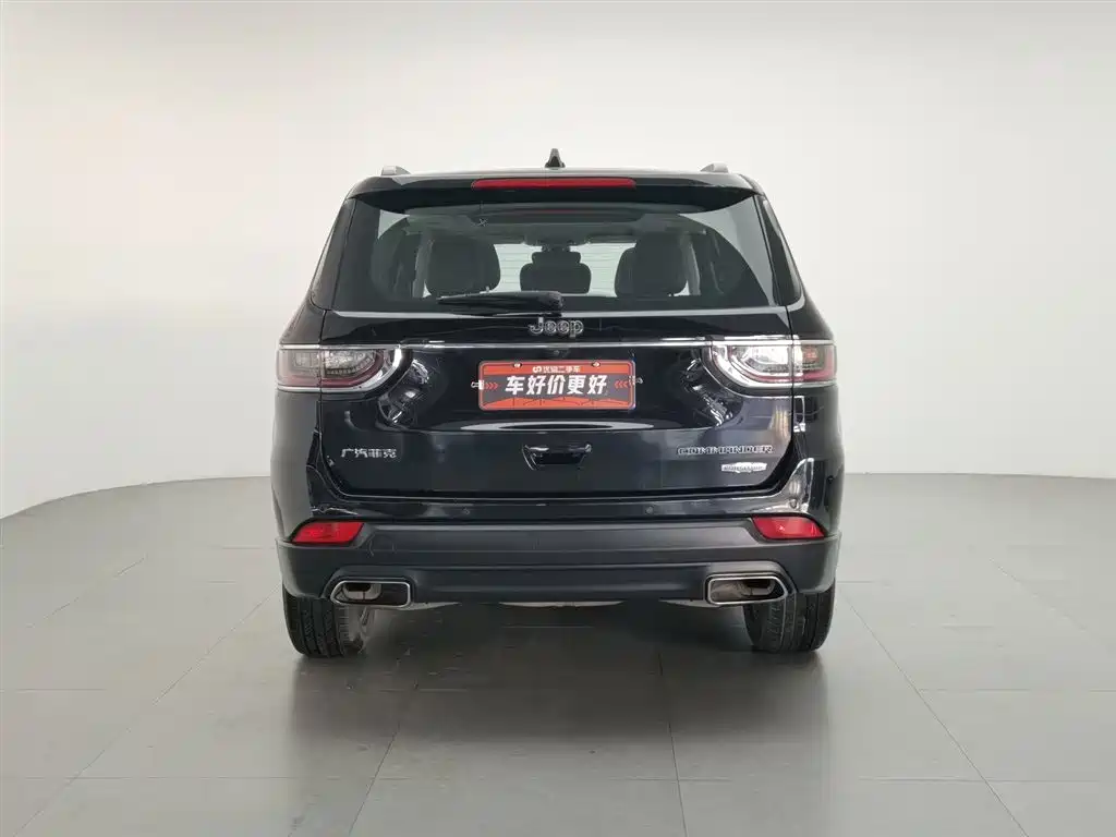 Jeep Commander — миниатюра 4