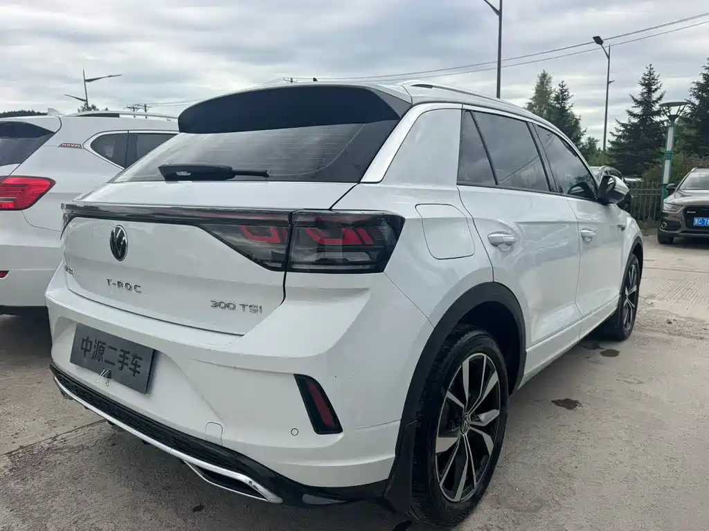 Volkswagen T-Roc 2024 300TSI DSG