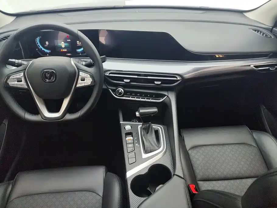 Changan Eado — миниатюра 12
