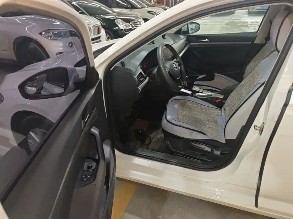 Volkswagen Lavida — миниатюра 16