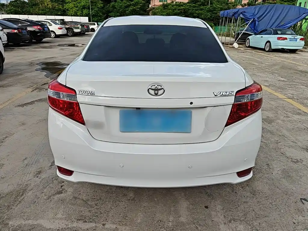 Toyota Vios — миниатюра 6