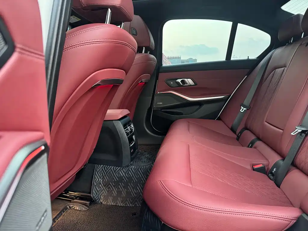 BMW 3 Series — миниатюра 11