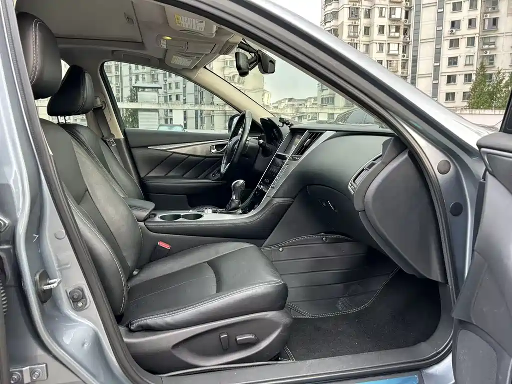 Infiniti Q50L — миниатюра 14