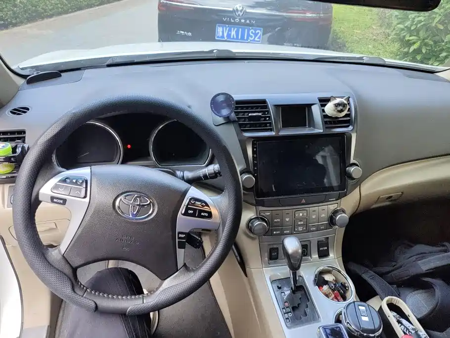 Toyota Highlander — миниатюра 12