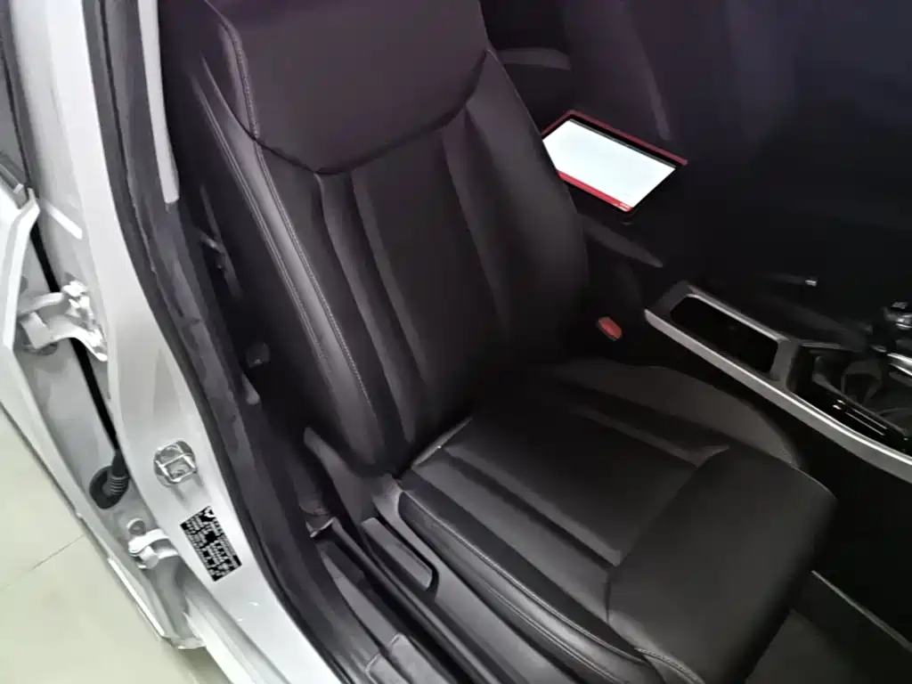 Wuling Jiachen — миниатюра 25