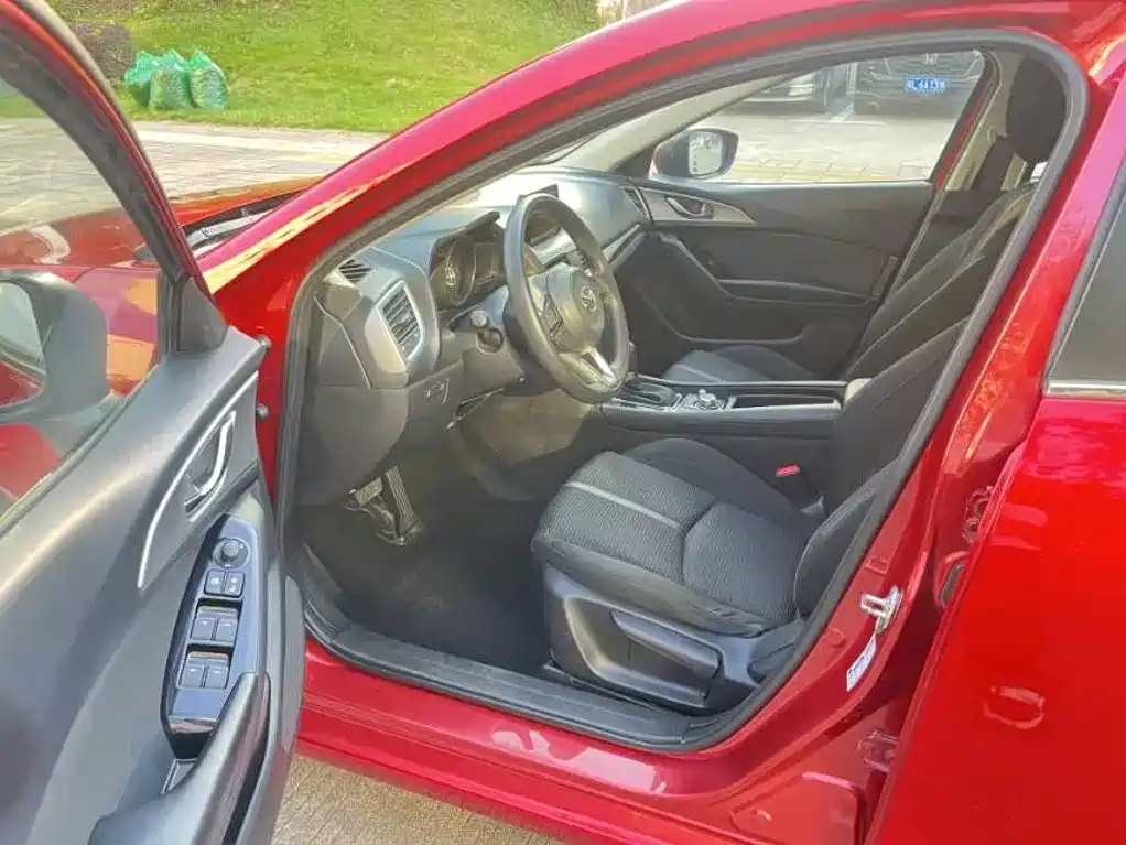 Mazda 3 Axela — миниатюра 5