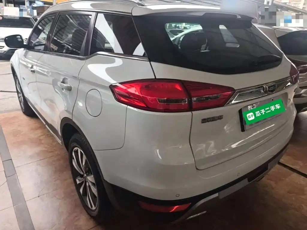 Geely Boyue — миниатюра 5
