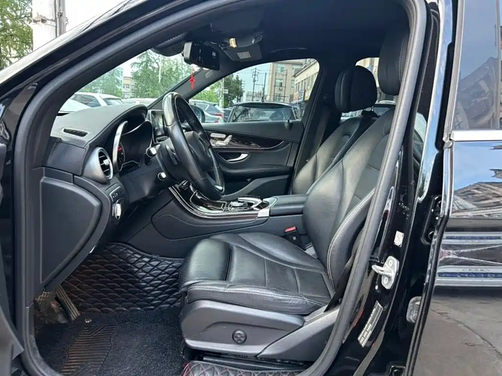 Mercedes-Benz GLC — миниатюра 8