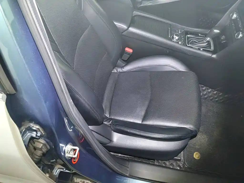 Mazda 3 Axela — миниатюра 25