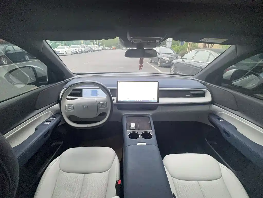 XPeng G6 — миниатюра 4