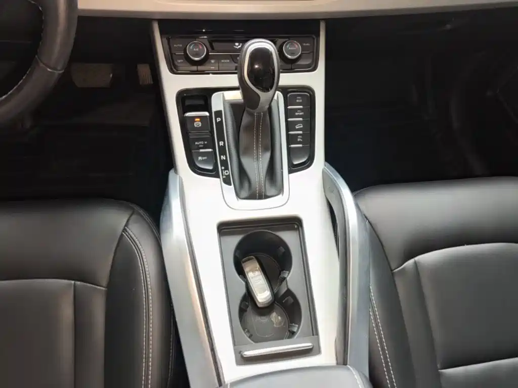 Geely Boyue — миниатюра 14