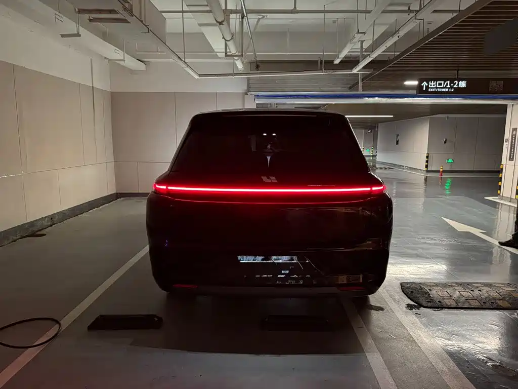 Li Auto Li L8 — миниатюра 5