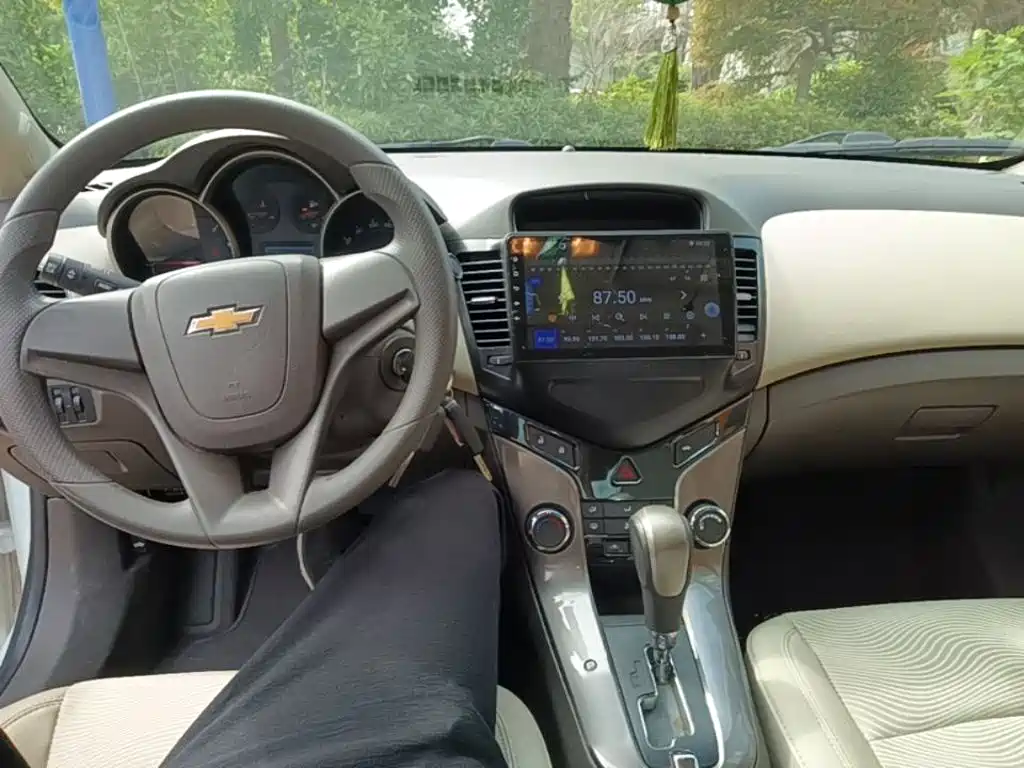 Chevrolet Cruze — миниатюра 10