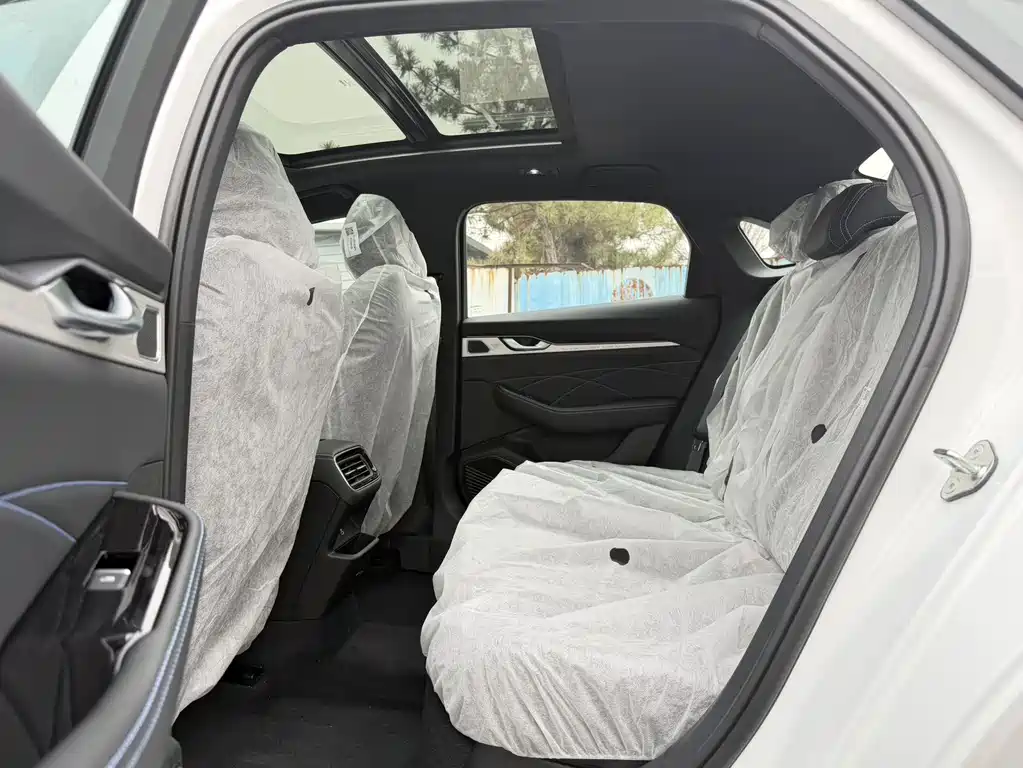 GEELY AUTOMOBILE XINGRUI