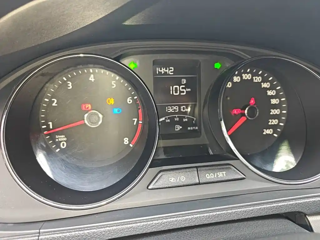 Volkswagen Lavida — миниатюра 12