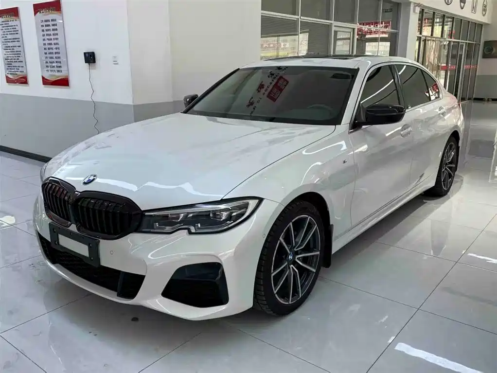 BMW 3 Series 2021