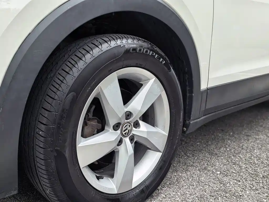 Volkswagen T-Cross — миниатюра 18