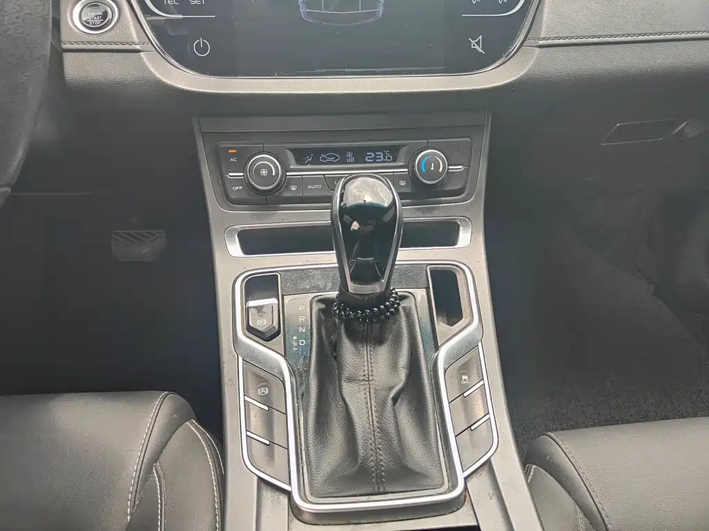 Geely Emgrand - фото 20