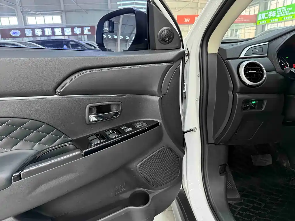 Mitsubishi ASX 2.0L CVT Smart Leader Edition, фото 9