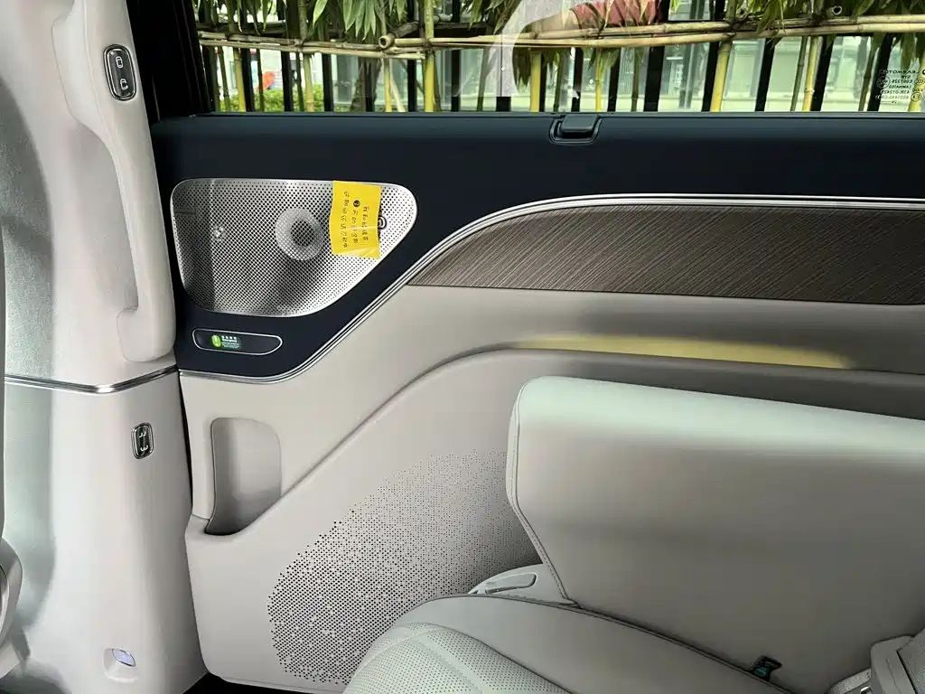 Leapmotor 零跑D99 — миниатюра 14
