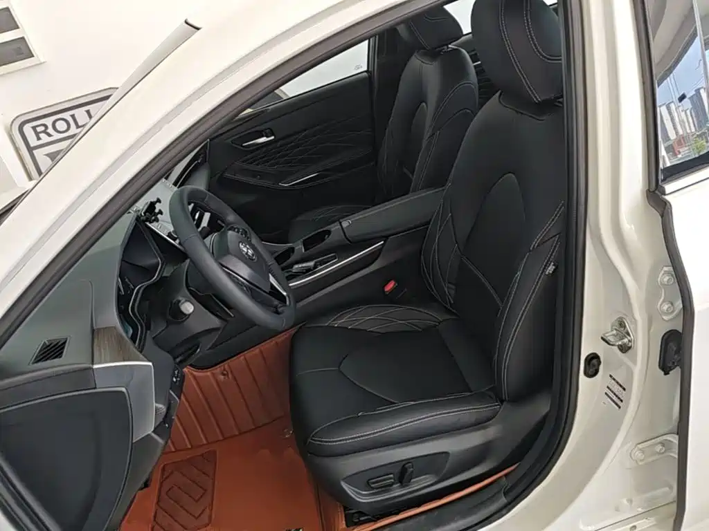 Toyota Avalon — миниатюра 15