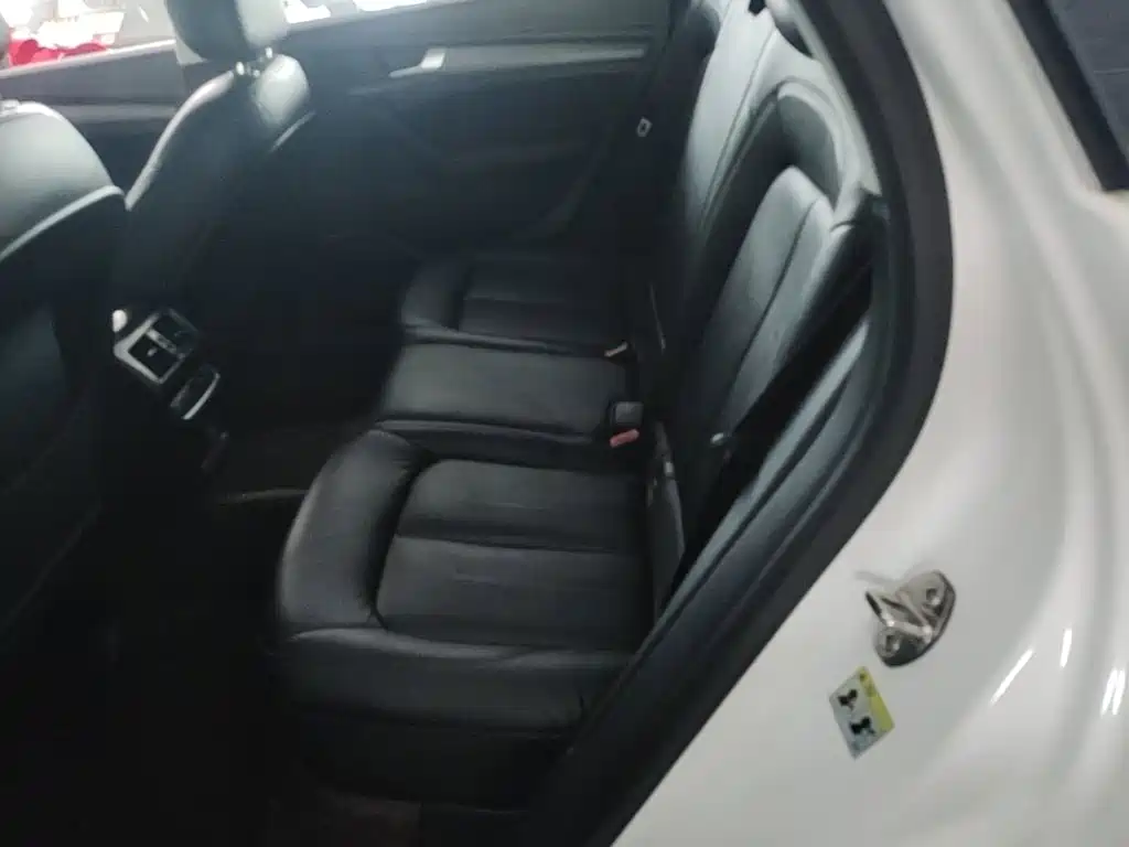 Audi Q5L — миниатюра 17